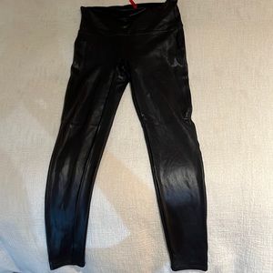Spanx black faux leather leggings size L